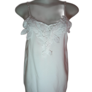 Blusa Branca Com Bordado De Renda