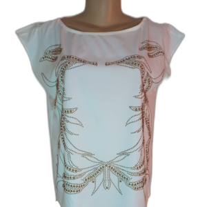 Blusa Branca com Detalhes em Dourados