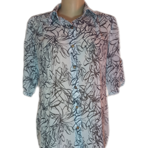 Blusa Estampa Floral Vintage Preto e Branco