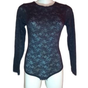 Body Preto com Transparência Detalhes em Flores