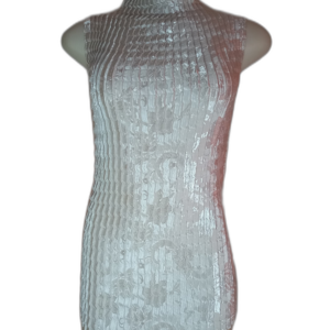 Vestido Curto Cinza Brilhante Sanfonado