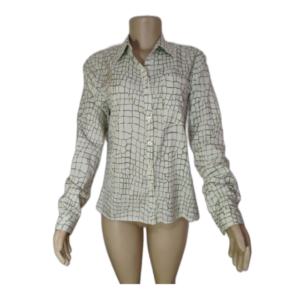 Camisa Feminina Mangas Longas Estampa Simula Couro