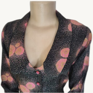 Vestido Longo Estampa Vintage Mangas Longas